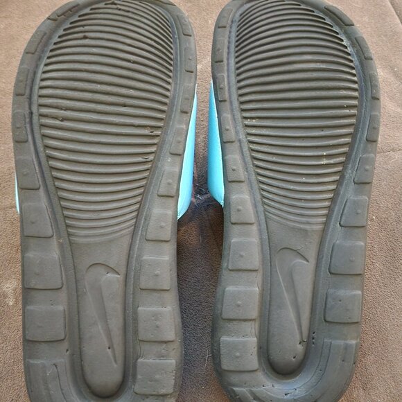 Nike Victori One slides - Light Blue & Black - Women's Size 8 - Picture 3 of 4